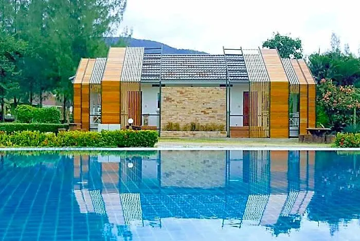 Hotel Tanaosri & Creekside