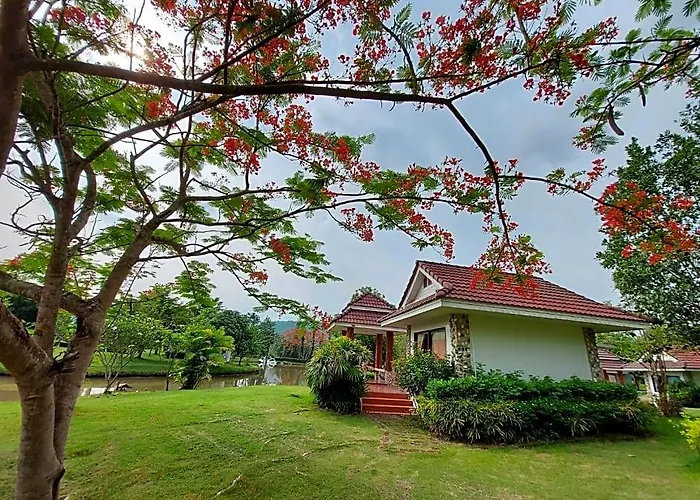 Tanaosri & Creekside Ban Bo (Ratchaburi)